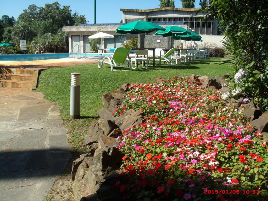Hotel Puesta Del Sol Punta Ballena Exterior foto